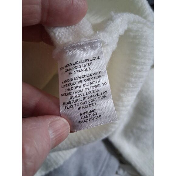 Rachel Parcell Sweater Scalloped Crewneck Small Ivory Cloud Nordstrom NWT - Picture 4 of 8